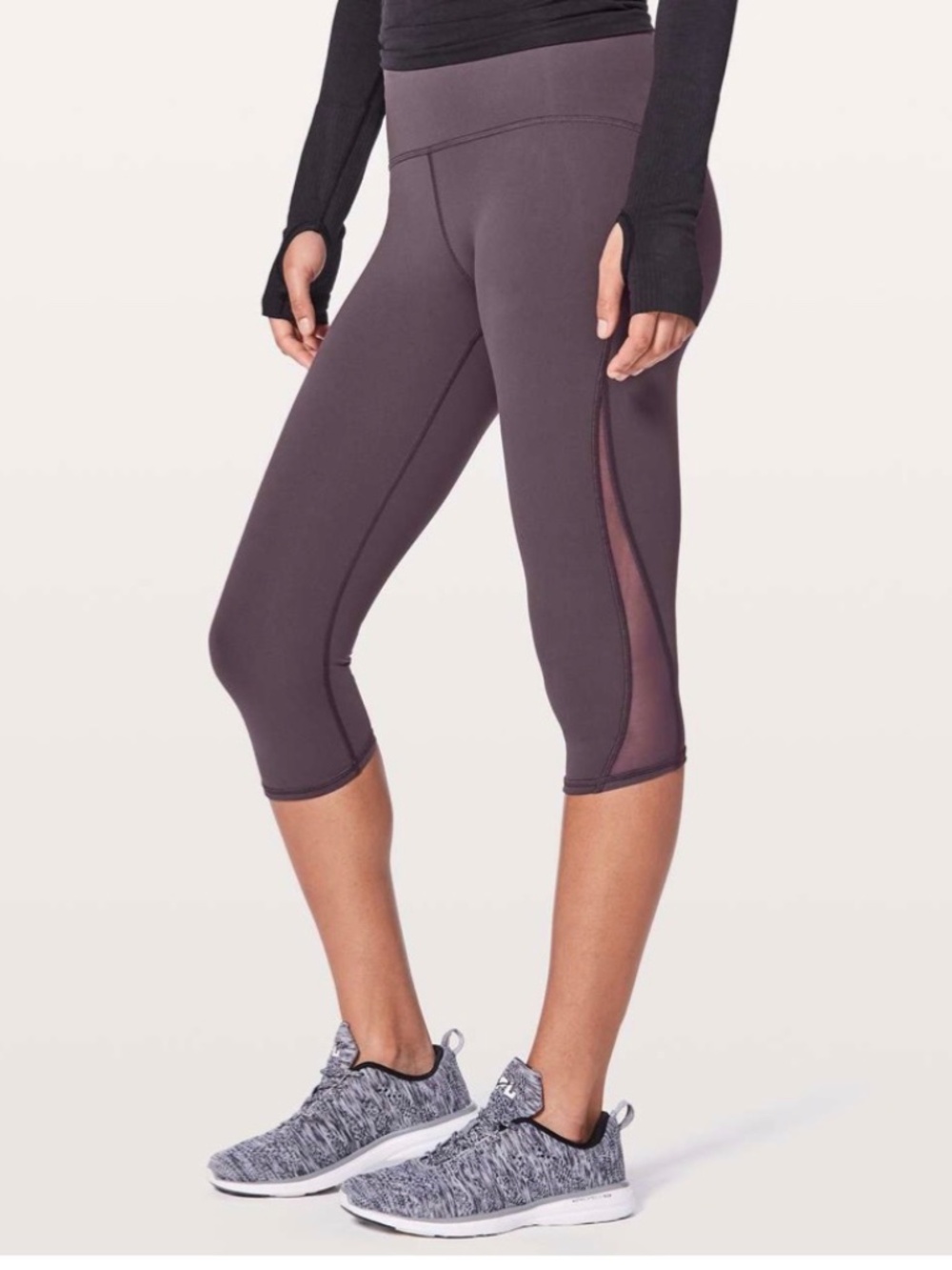 Lululemon Train Times Crop 17" Black Currant SZ 6